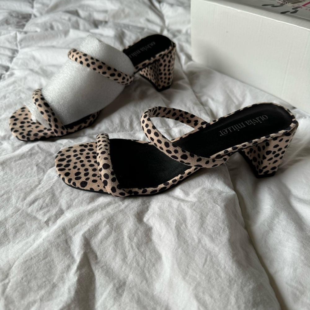 OLIVIA MILLER ‘Carlisle’ Leopard Print Double Strap Block Heel Sandal Size 8